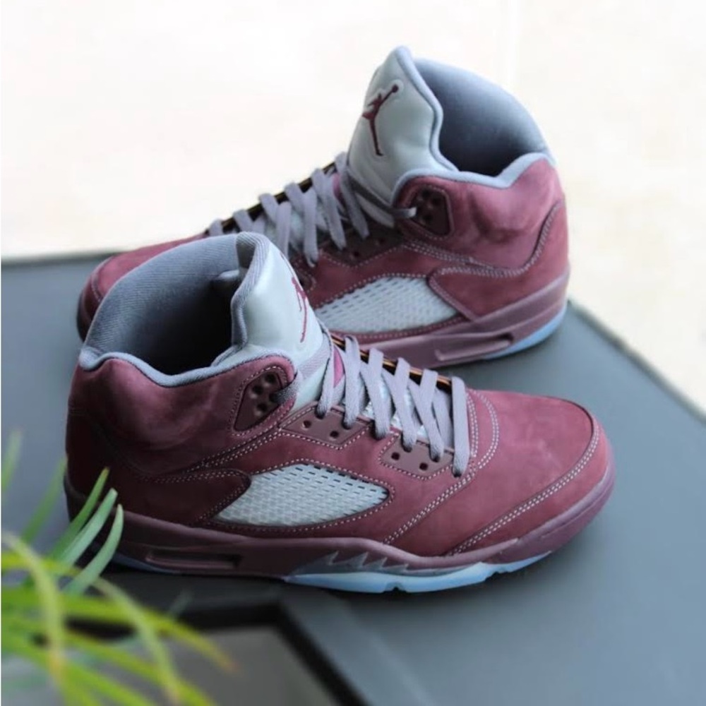 Air Jordan 5 Retro SE "Burgundy"